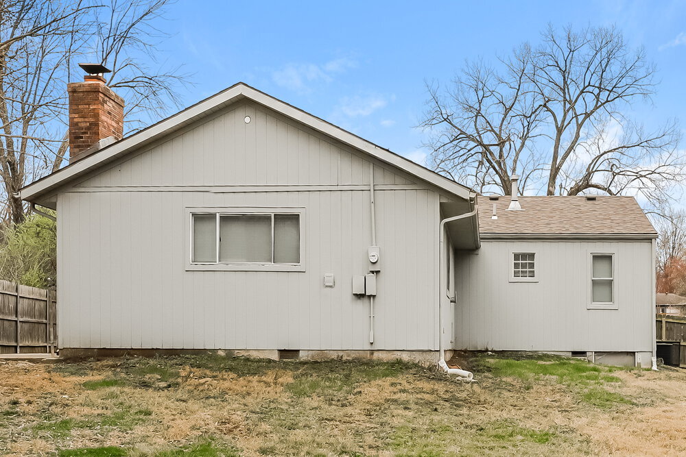 Building Photo - 11008 E 50th Terrace