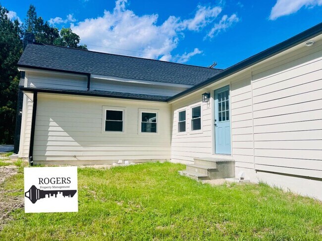 Building Photo - Four BR Available in Creedmoor