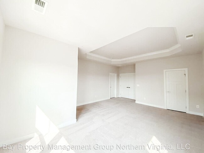 Building Photo - 3 br, 2.5 bath House - 24710 Pantzlaff Far...