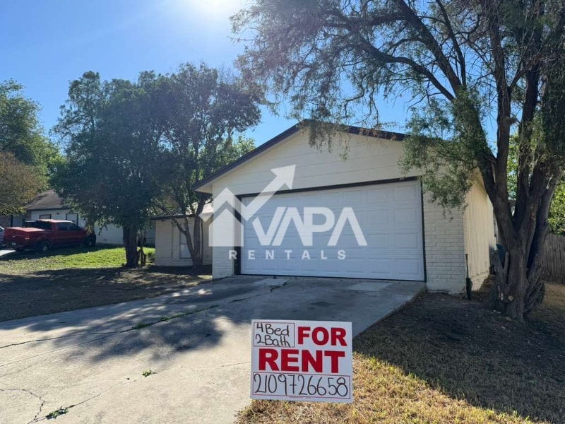 Building Photo - 5822 Lake Wind