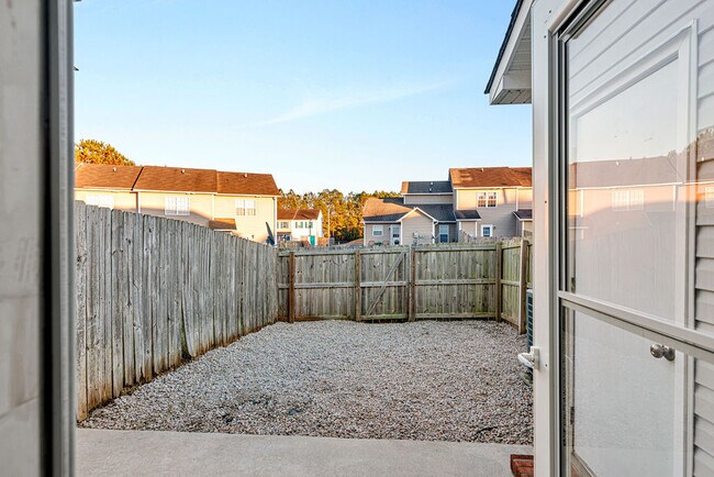 Building Photo - 408 Timberlake Trail