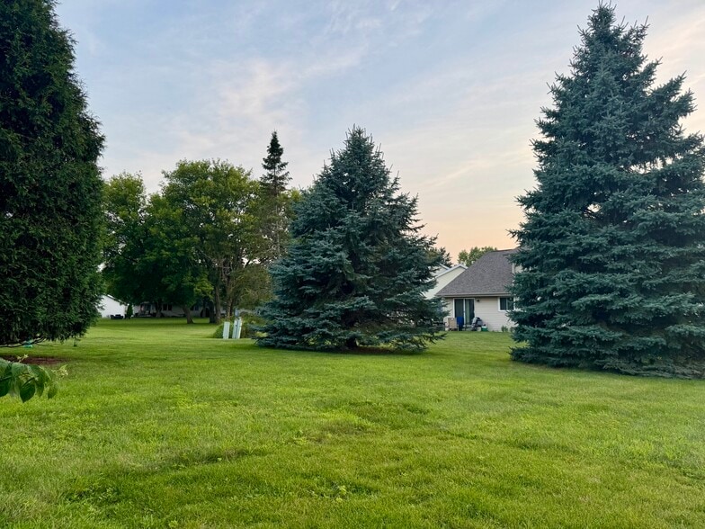 Building Photo - 2331 Skylark Drive