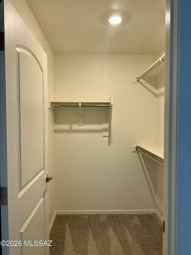 Building Photo - 10518 W Harrigan Dr