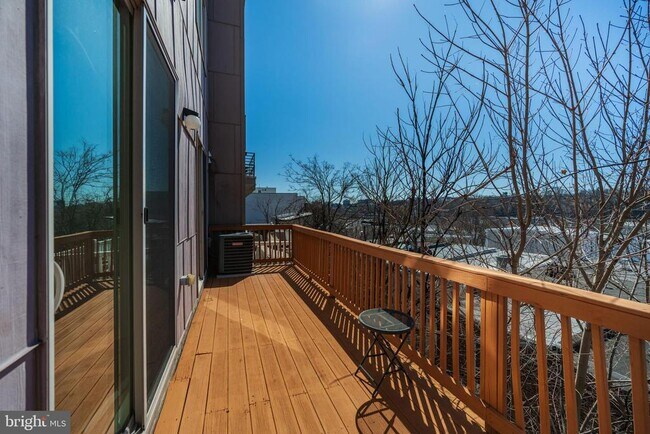 Building Photo - 4066 Manayunk Ave