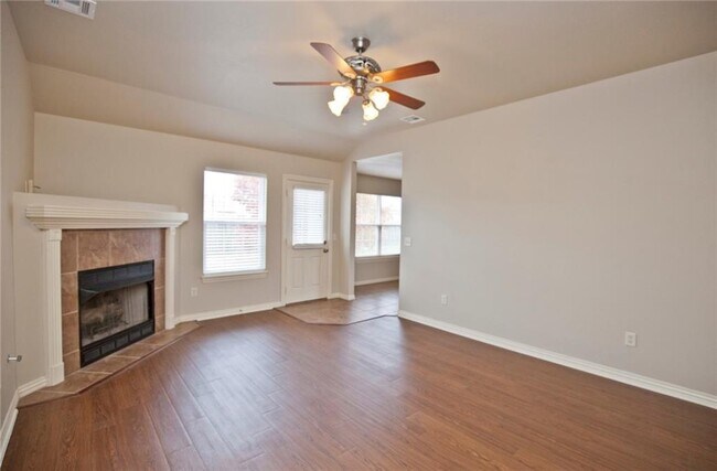 Building Photo - 611 Firewood Dr