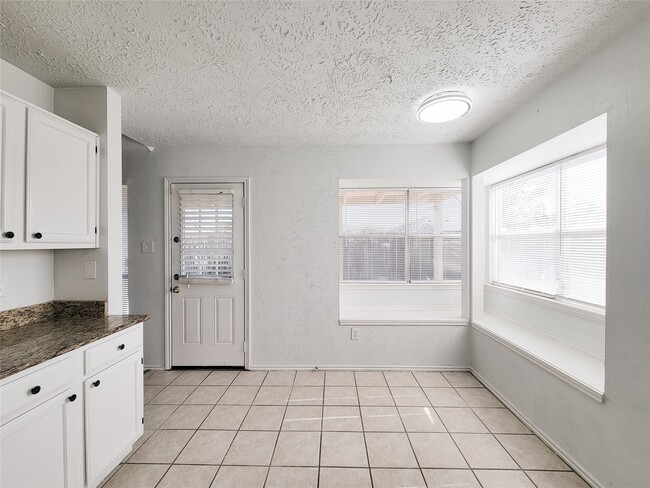 Building Photo - 8514 Opalwood Ct