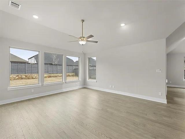 Building Photo - 7020 Ladybug Ln