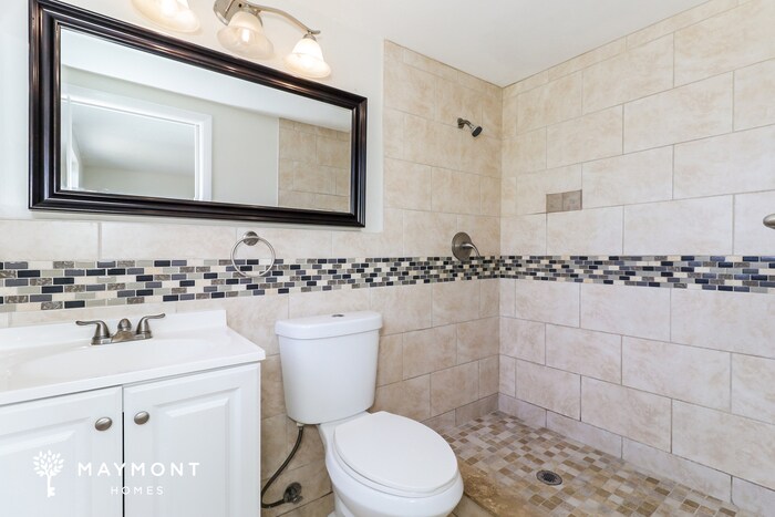 Building Photo - 7125 Sandalwood Dr
