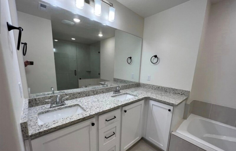 Building Photo - 383 S 650 E