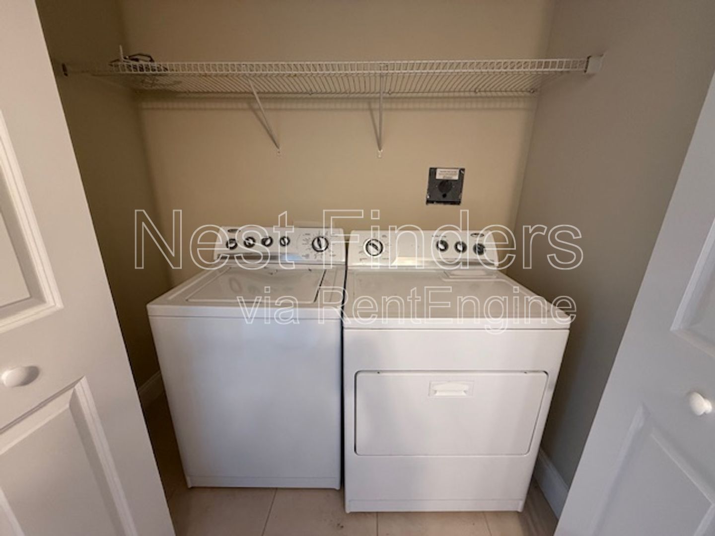 Building Photo - 1431 Ztp - Riverplace