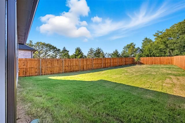 Building Photo - 908 Pne Bch Dr