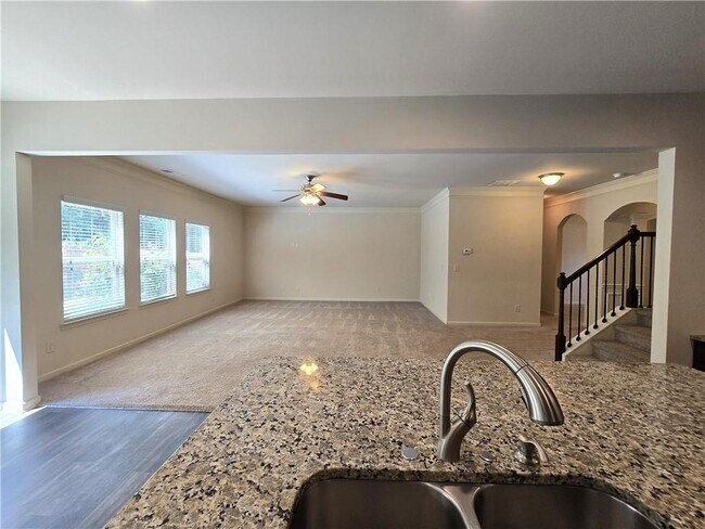 Building Photo - 1043 Blind Brook Cir