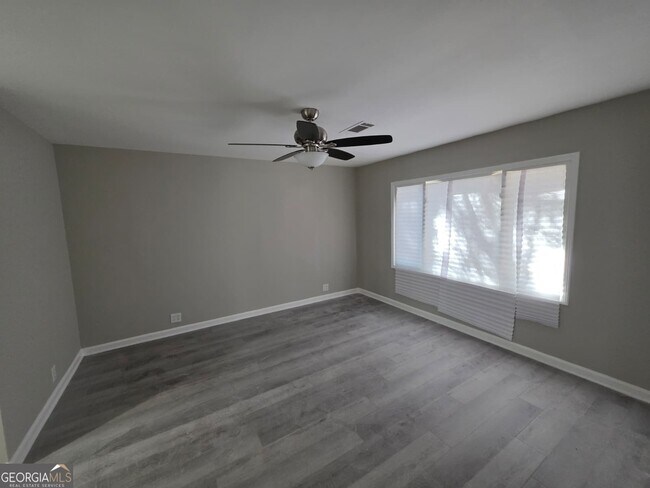 Building Photo - 2788 Coventry Green SE