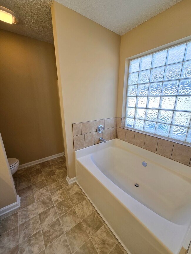 Building Photo - Fabulous Home for Rent!