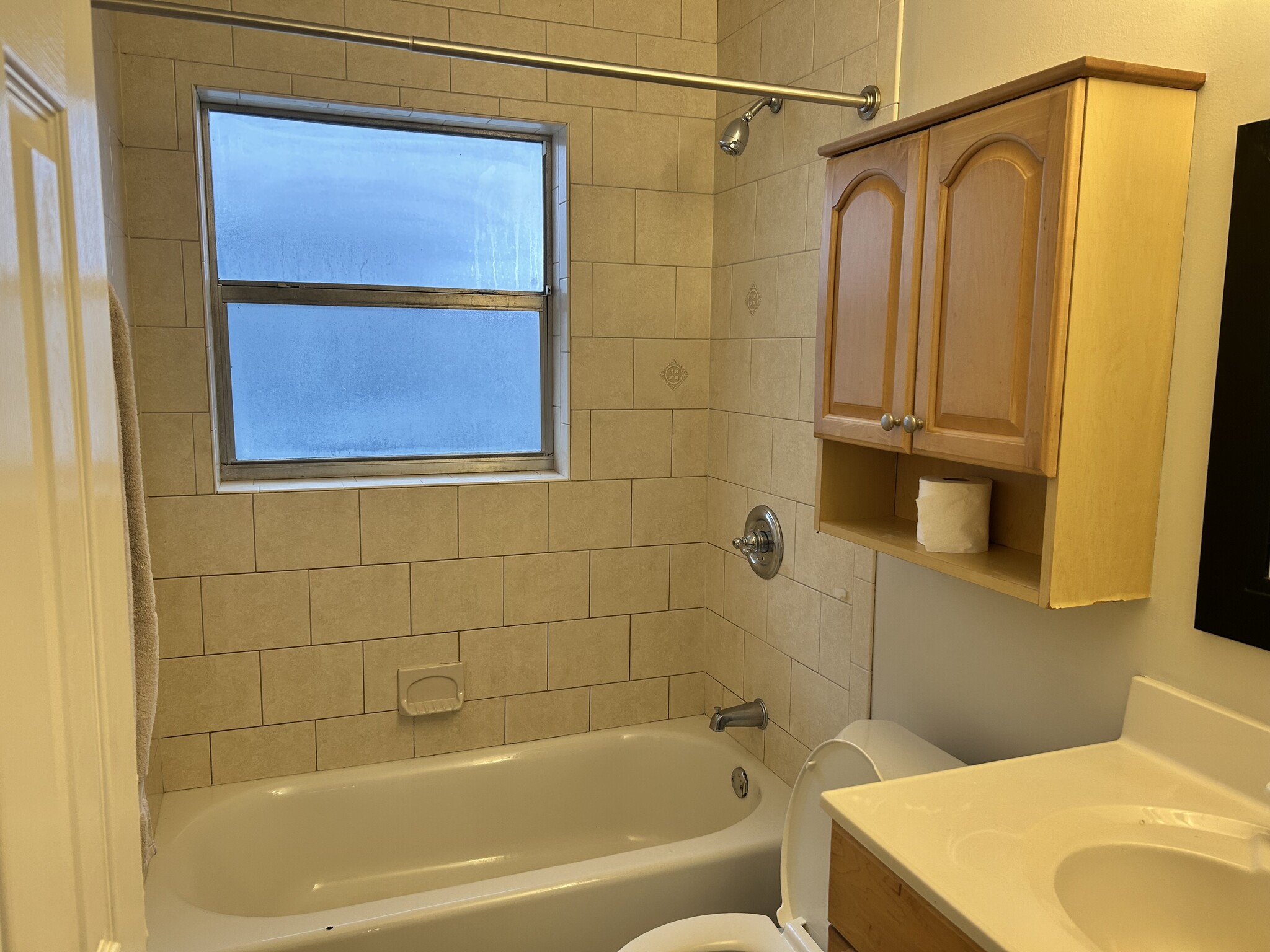 Bathroom - 1811 NE 56th St