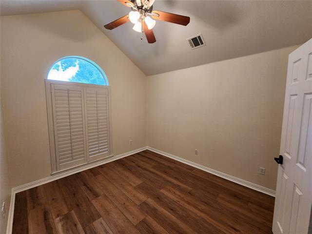 Building Photo - 4632 Knoll Hollow Trail