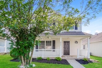 Building Photo - 1852 Meadowlawn Dr
