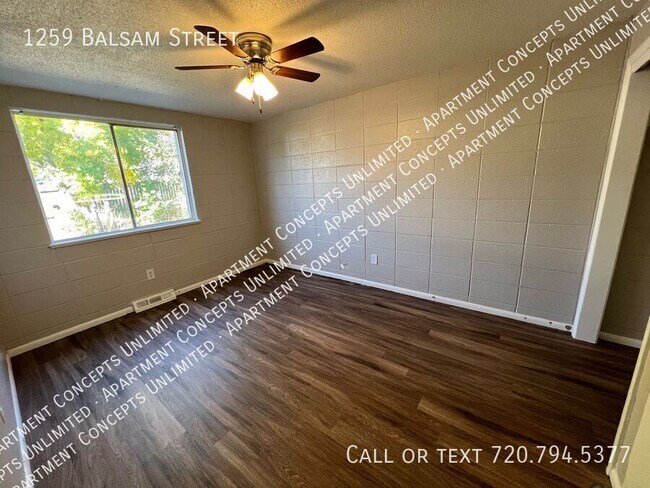 Building Photo - 1259 Balsam St