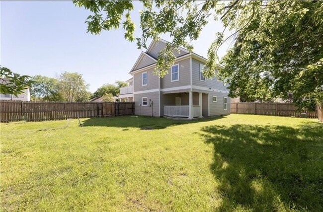 Building Photo - 410 Montclair Ave