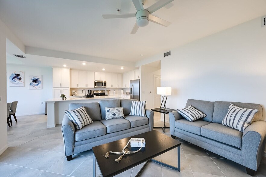 Building Photo - 5651 Double Eagle Cir