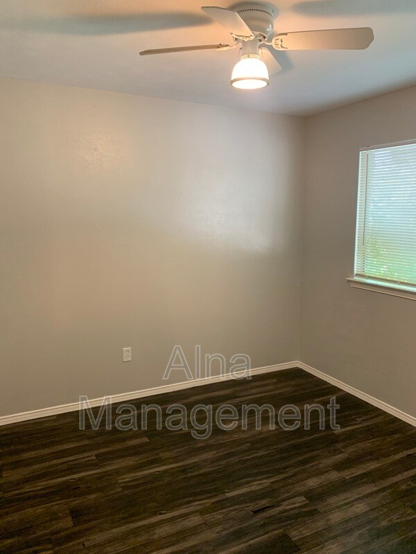 Building Photo - 4417 Sea Pines