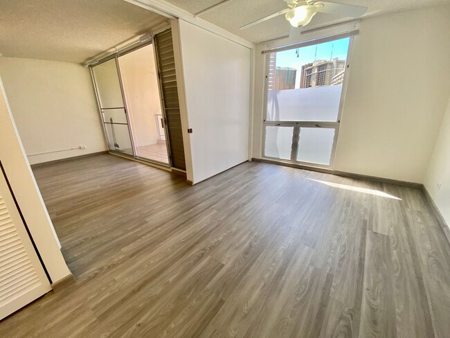 Building Photo - RENOVATED 2 bedroom, 2 bathroom at Waipuna...