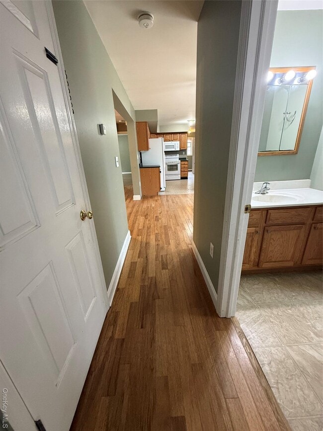 Building Photo - 14 Shannon Ln