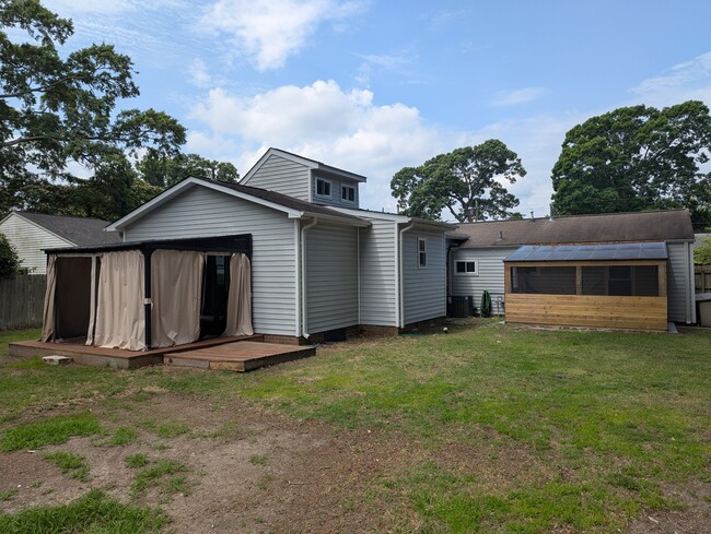Building Photo - 328 Southgate Ave