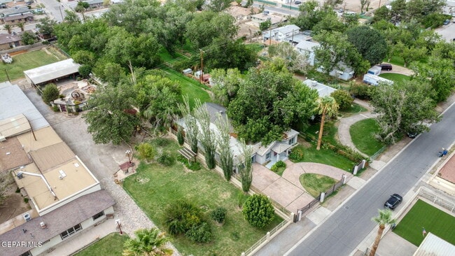 Building Photo - 7716 Wenda Dr
