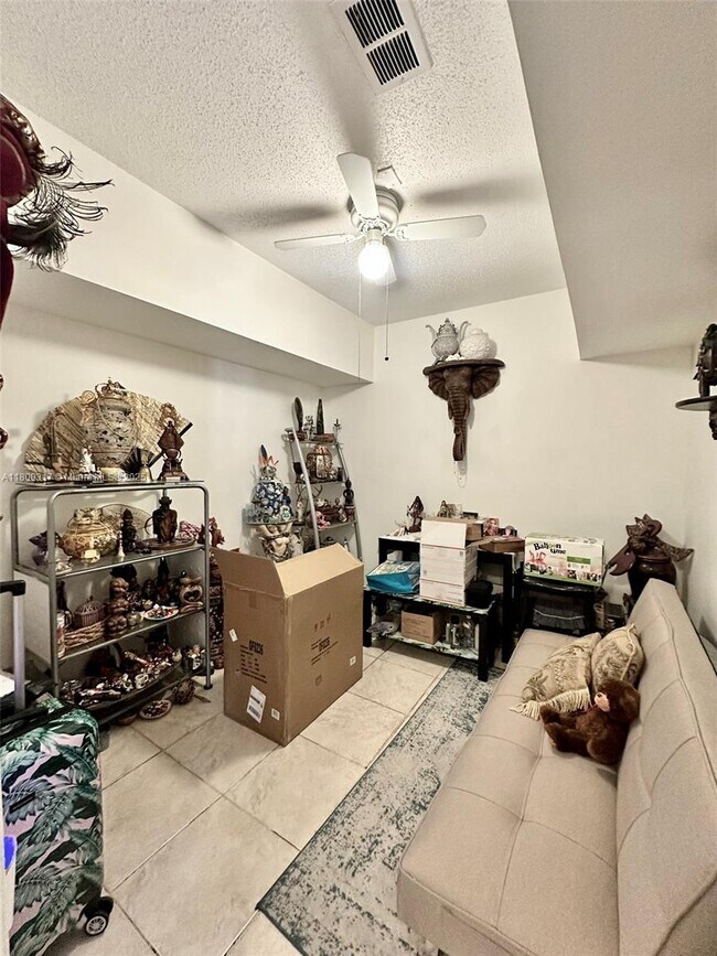 Building Photo - 14205 SW 149th Ave