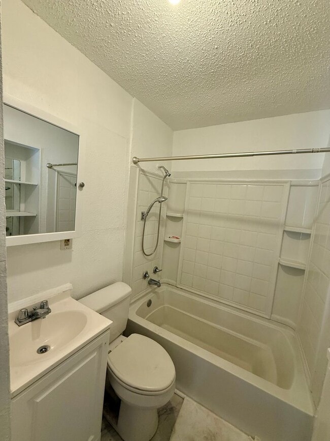 Building Photo - For Rent – 2 Bedroom, 1 Bath Home in Westland, Fort Worth!