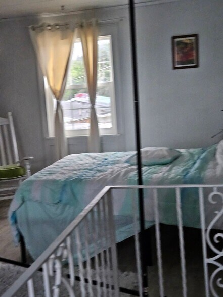 Building Photo - 56 Margaret Rd