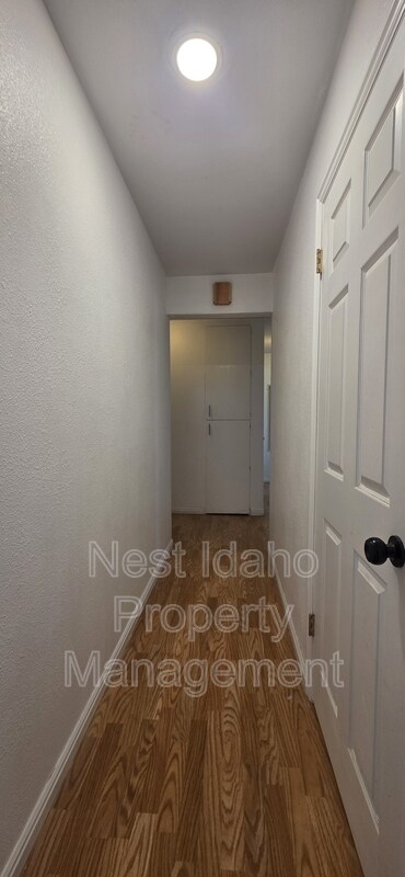 Building Photo - 2713 Dill Dr