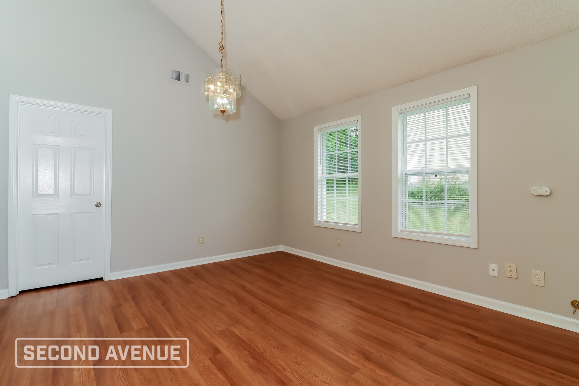 Building Photo - 1028 Abercorn Way