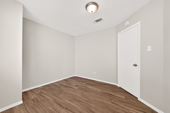 Building Photo - 13215 Vista Oro Dr