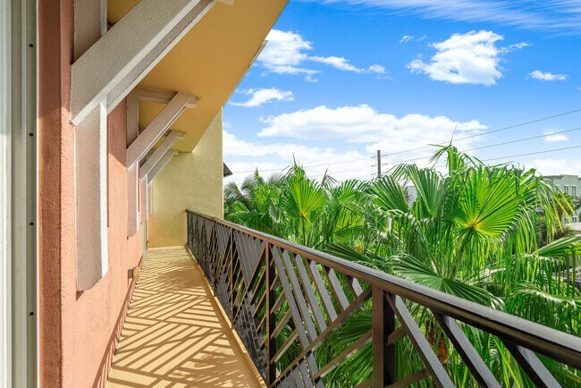 Building Photo - 235 NE 1st St