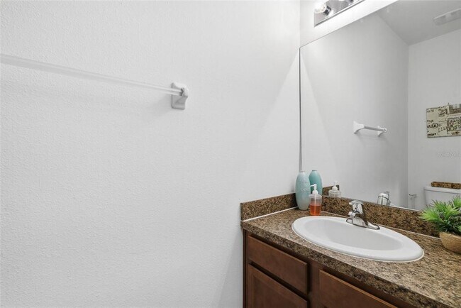 Building Photo - 10425 Red Carpet Ct