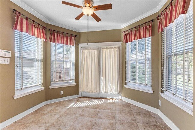 Building Photo - 9406 Laurel Wind Ct