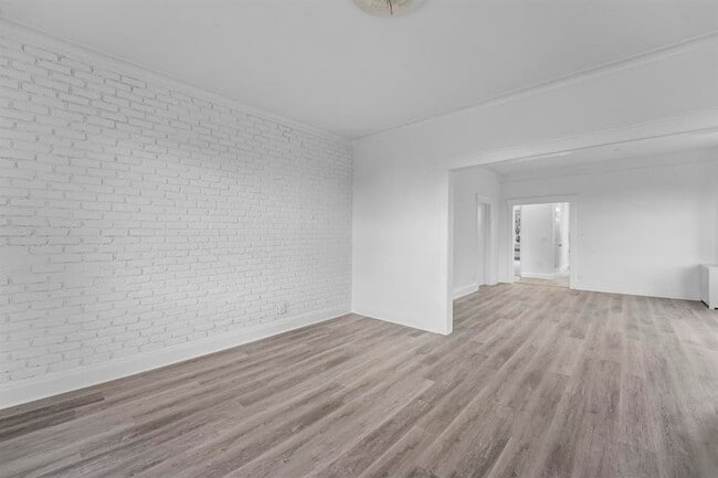 Building Photo - 7308 John F. Kennedy Blvd