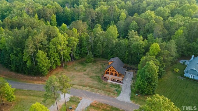 Building Photo - Beautiful New Log Cabin for Rent at Gated ...