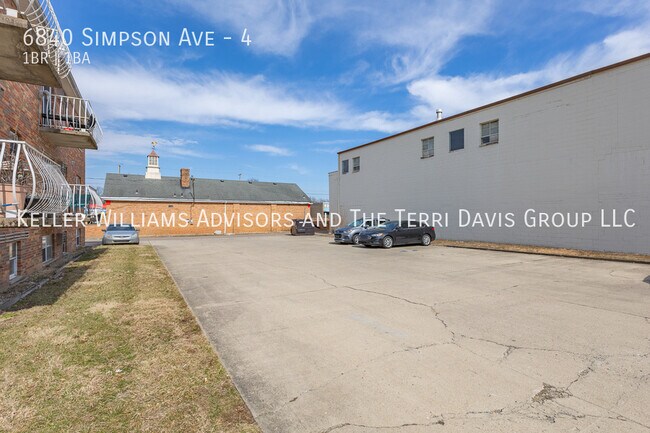 Building Photo - 6840 Simpson Ave