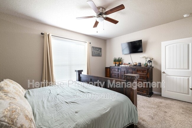 Building Photo - 10238 Midsummer Meadow