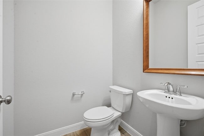 Building Photo - 719 Sandy Bay Ln