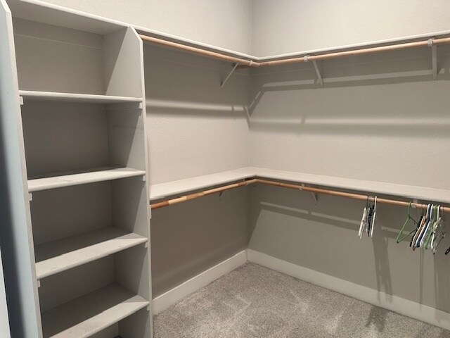 Building Photo - Gorgeous 3 Bedroom 2 Bathroom Manteca Home