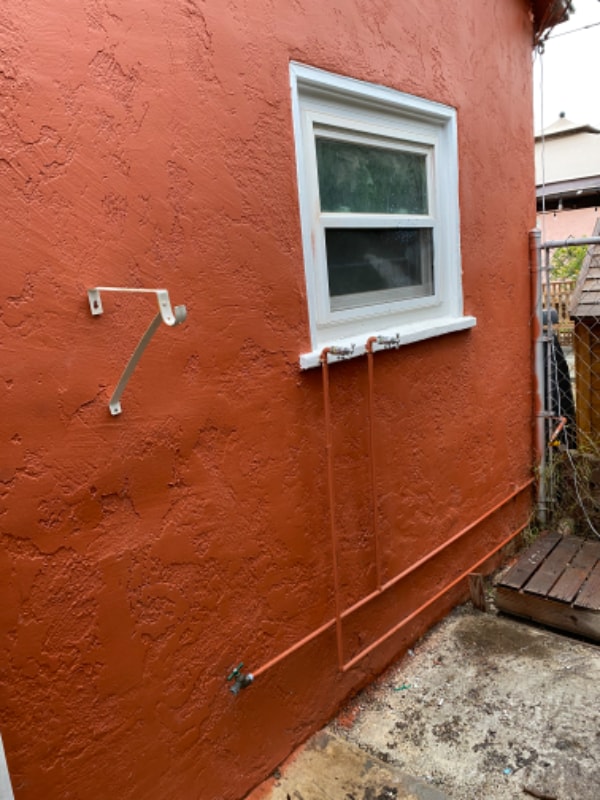 Building Photo - 619 42nd St