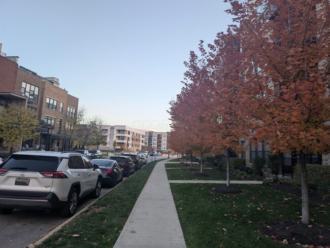 Building Photo - 751 N 6th St