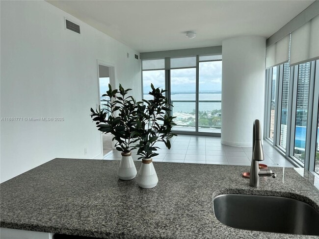 Building Photo - 888 Biscayne Blvd
