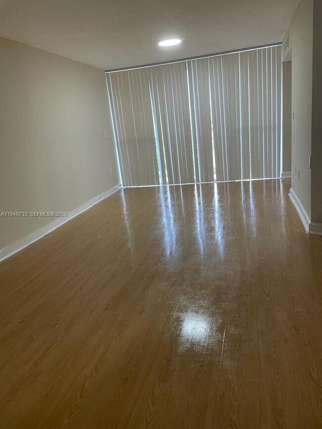 Building Photo - 7075 NW 186th St