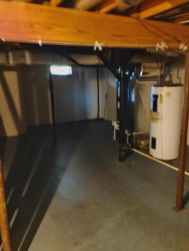 Building Photo - 339 Clover Ln