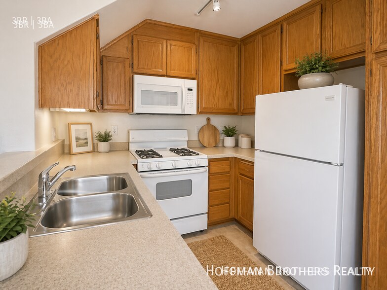 Building Photo - 10133 Tabor St